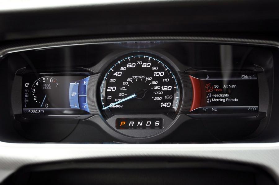  Ford Taurus SHO 2013 года  (фото 18 из 56)